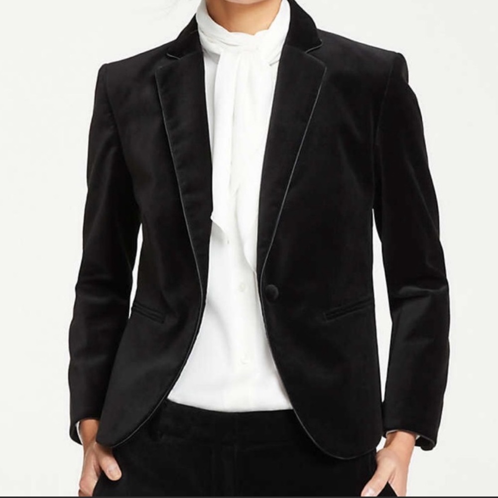 Black velvet blazer